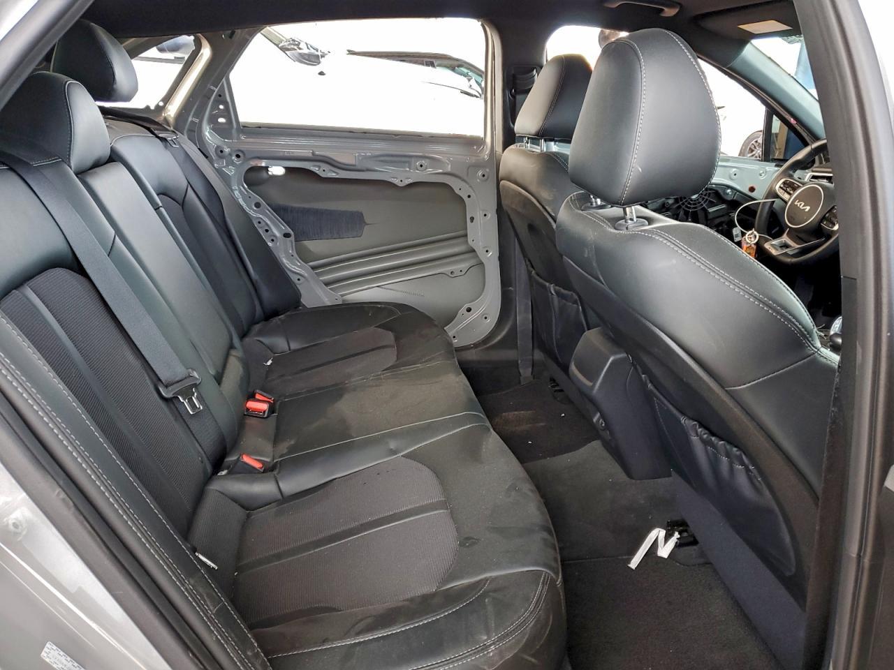 2024 KIA K5