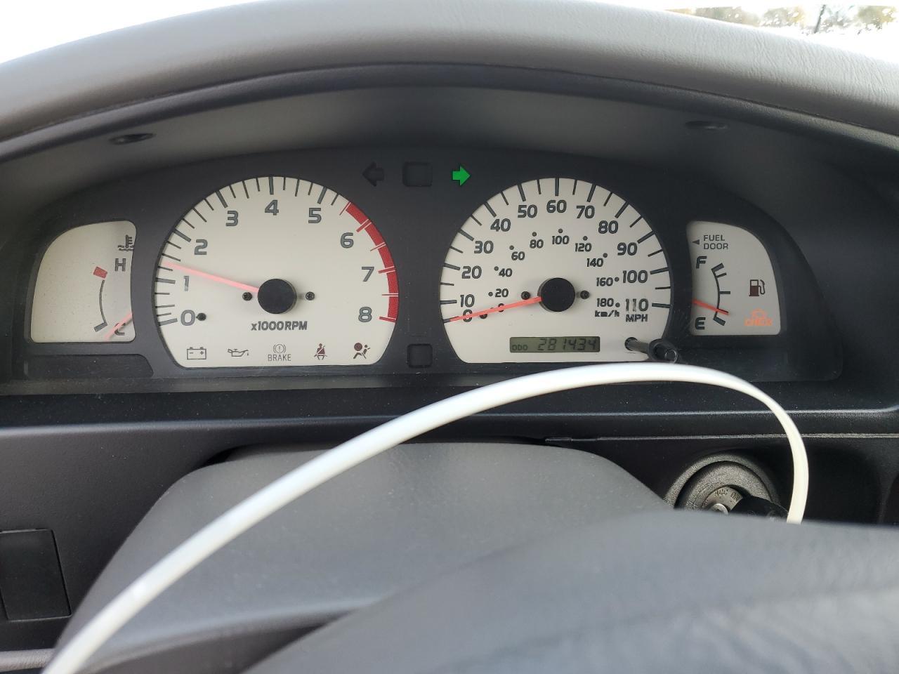 2001 TOYOTA TACOMA