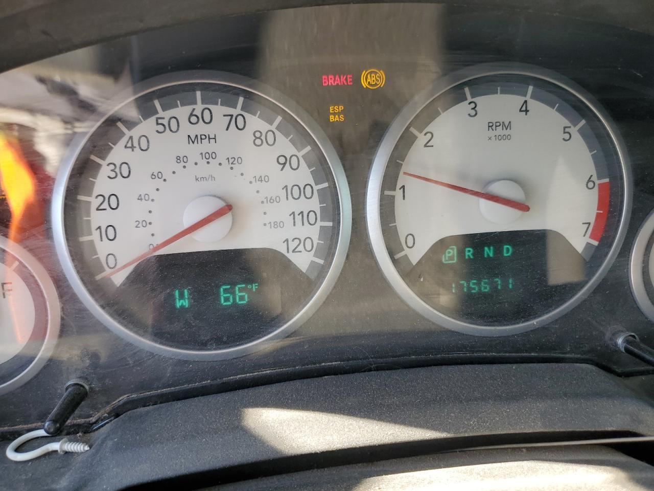 2010 DODGE GRAND CARAVAN