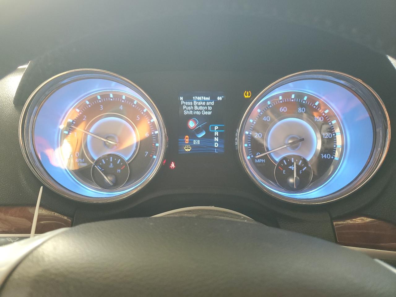 2013 CHRYSLER 300