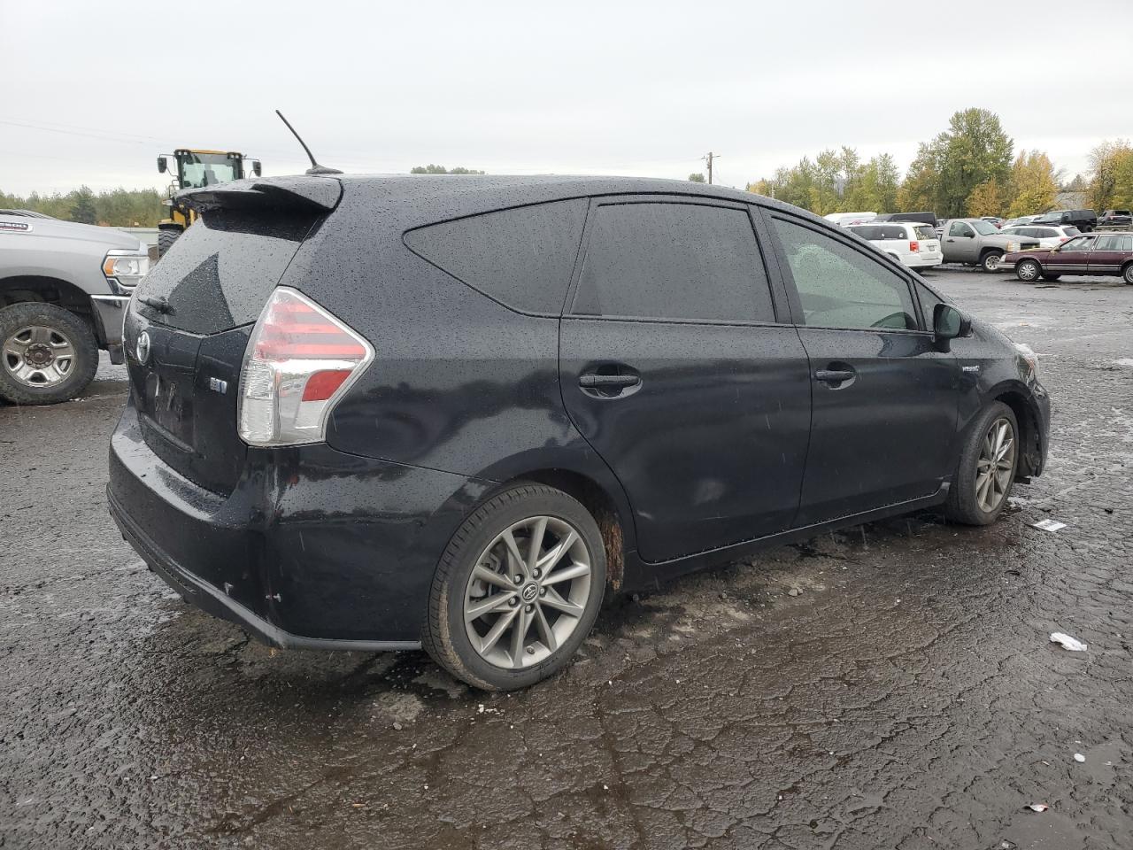 2017 TOYOTA PRIUS V