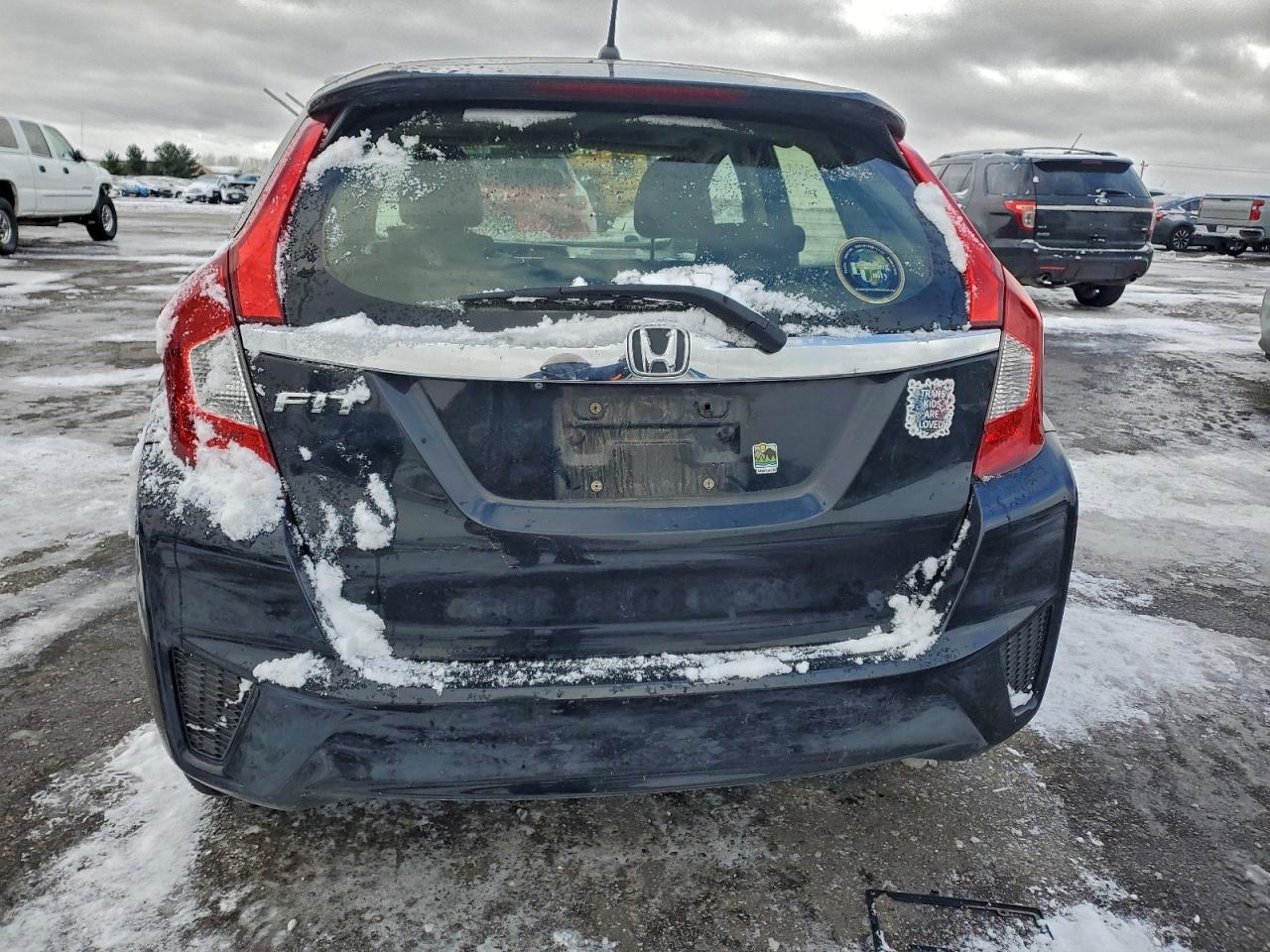 2016 HONDA FIT