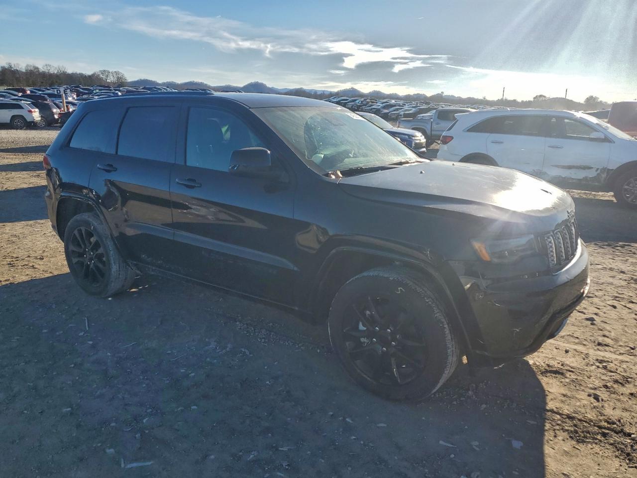 2022 JEEP Grand Cherokee