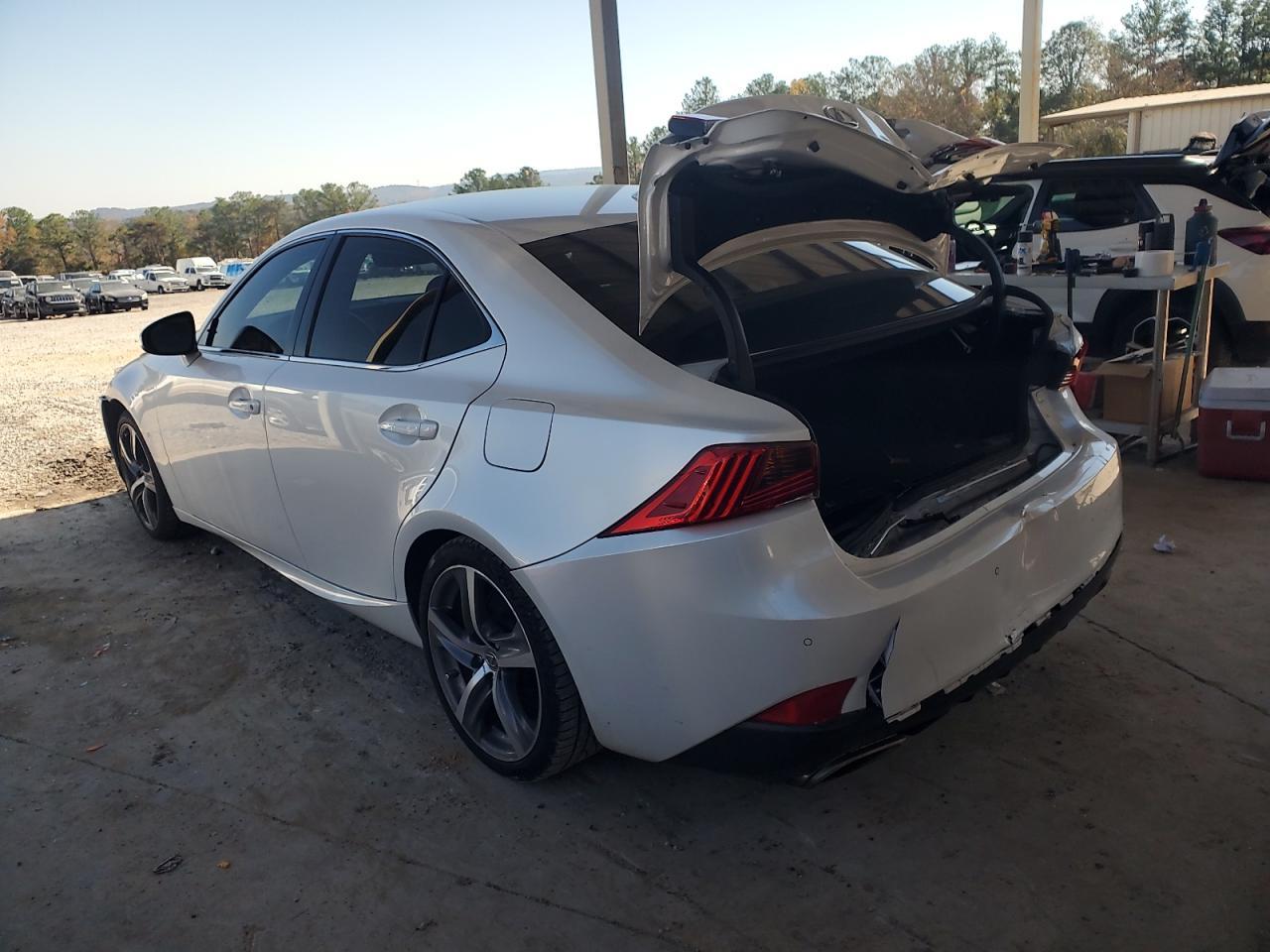 2020 LEXUS IS 300