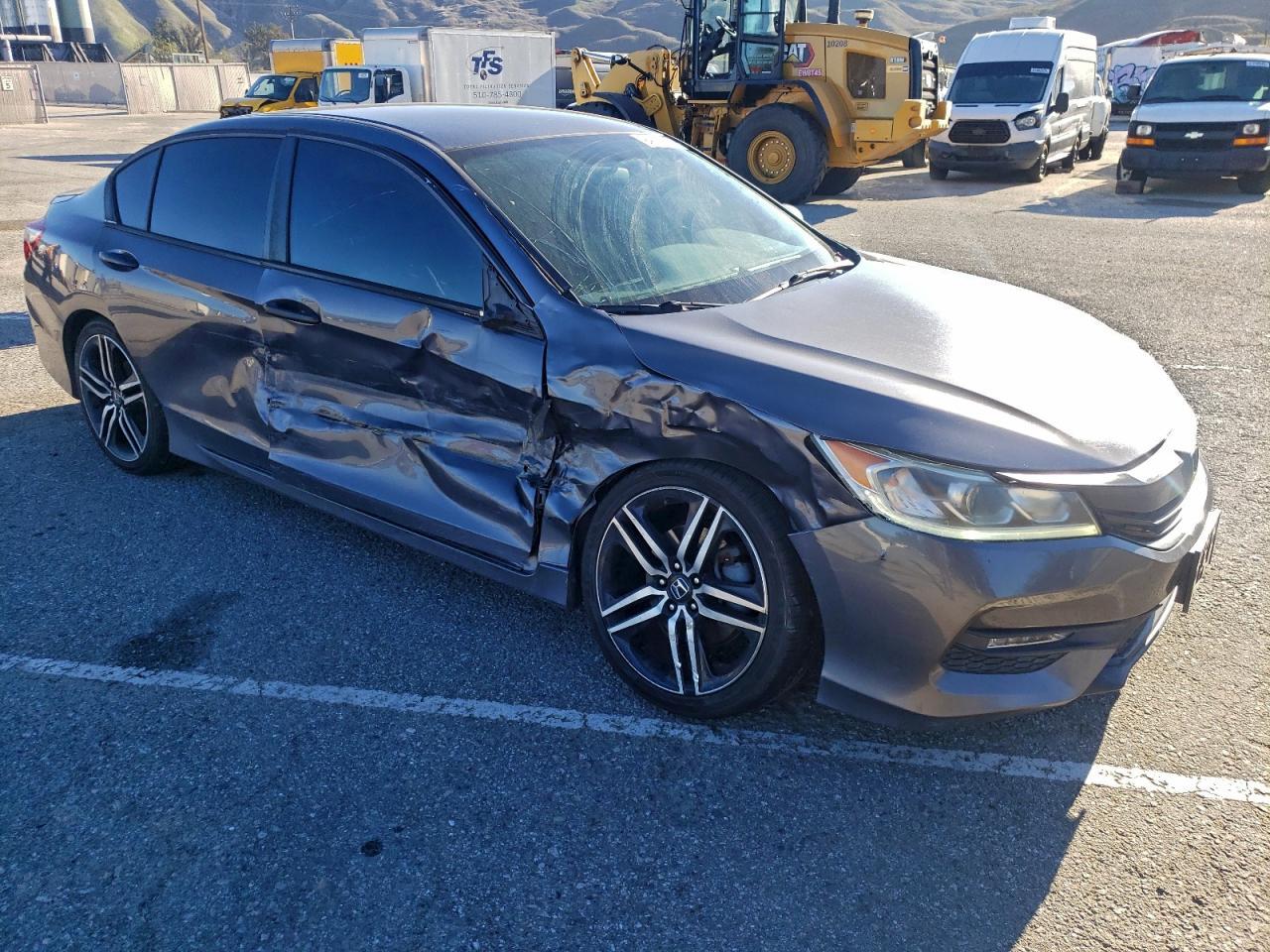 2017 HONDA ACCORD