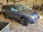 2005 TOYOTA HIGHLANDER
