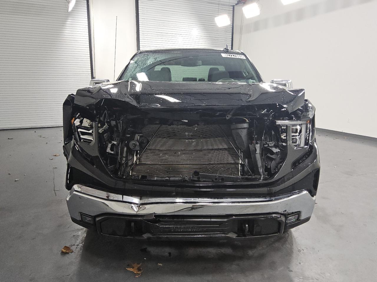2025 GMC Sierra