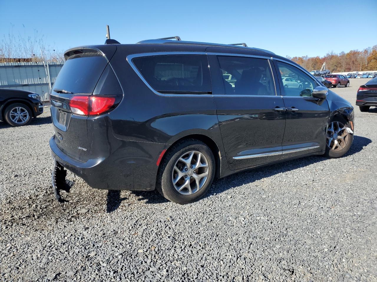 2019 CHRYSLER Pacifica