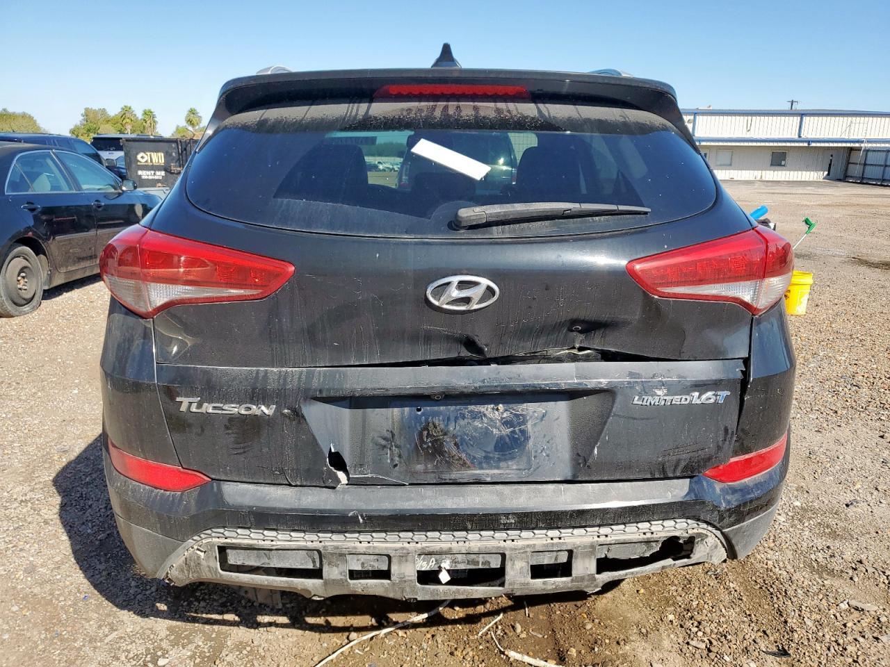 2016 HYUNDAI TUCSON