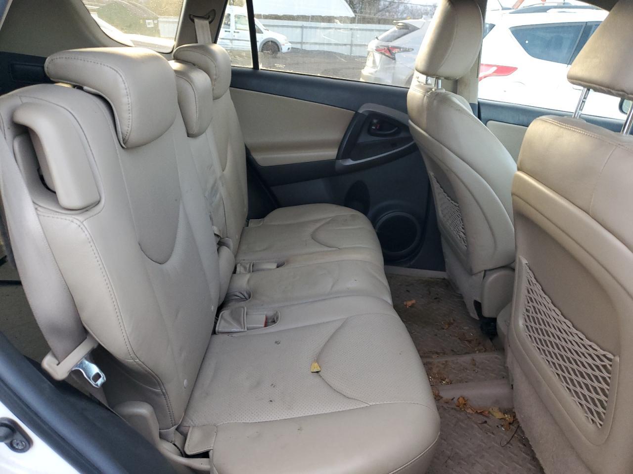 2010 TOYOTA RAV4