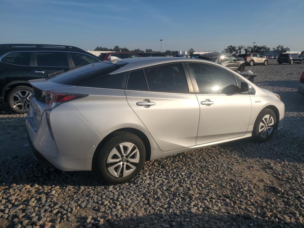 2018 TOYOTA PRIUS