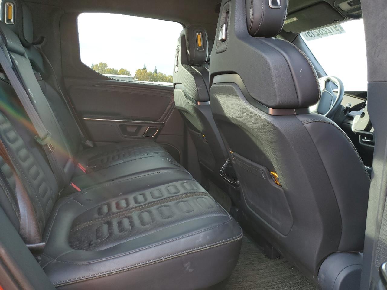 2022 RIVIAN R1t