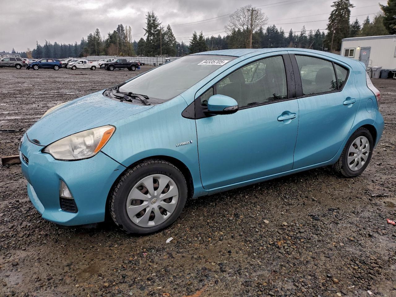 2012 TOYOTA Prius c