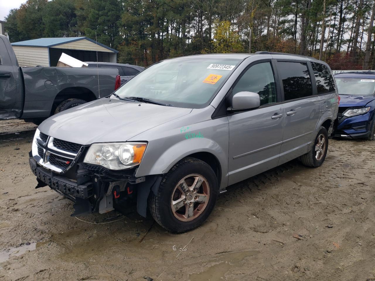 2013 DODGE GRAND CARAVAN
