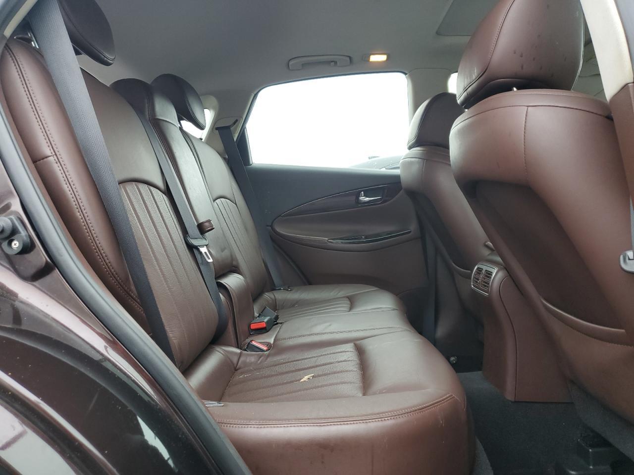 2010 INFINITI EX35