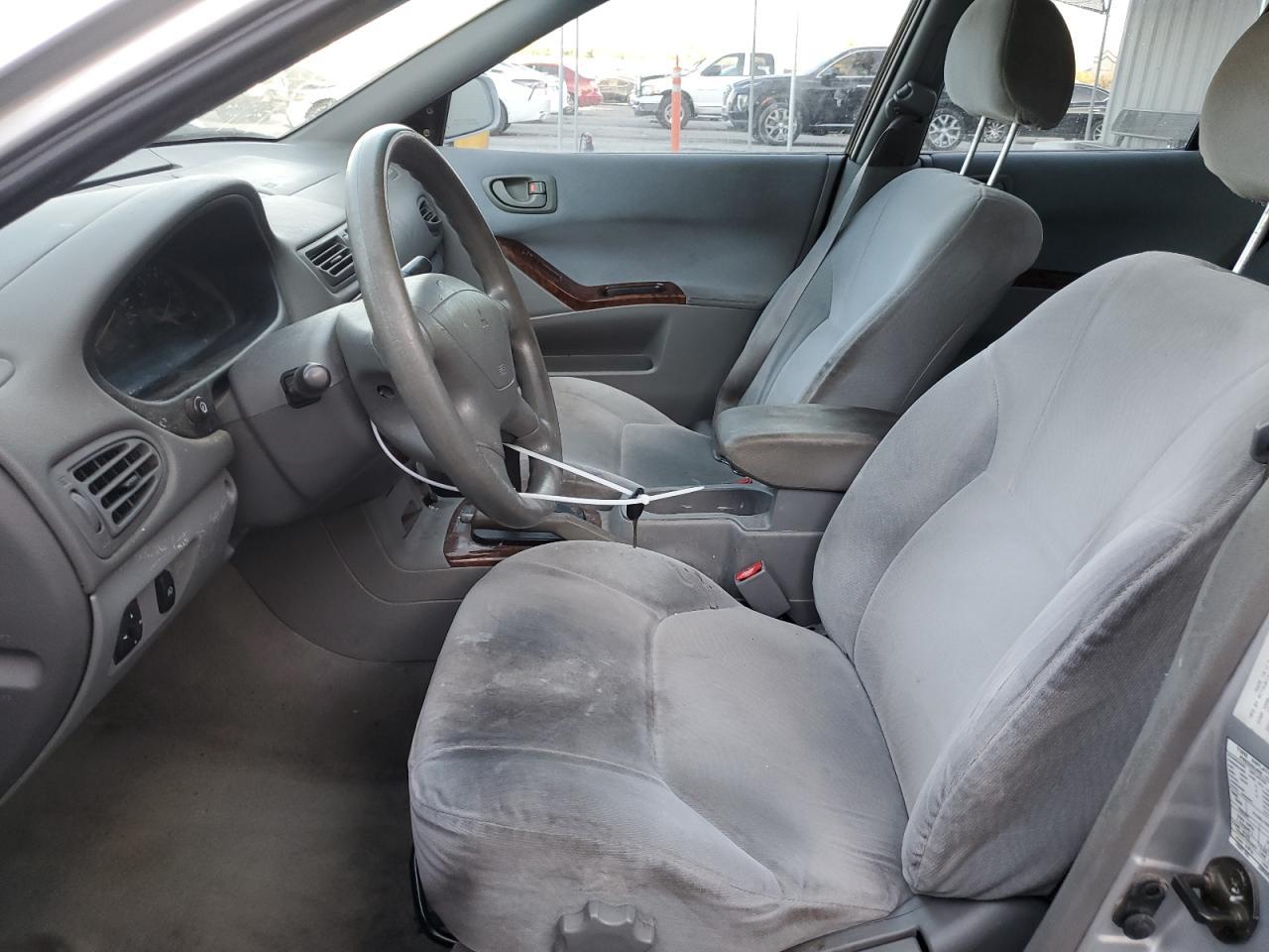 2001 MITSUBISHI Galant
