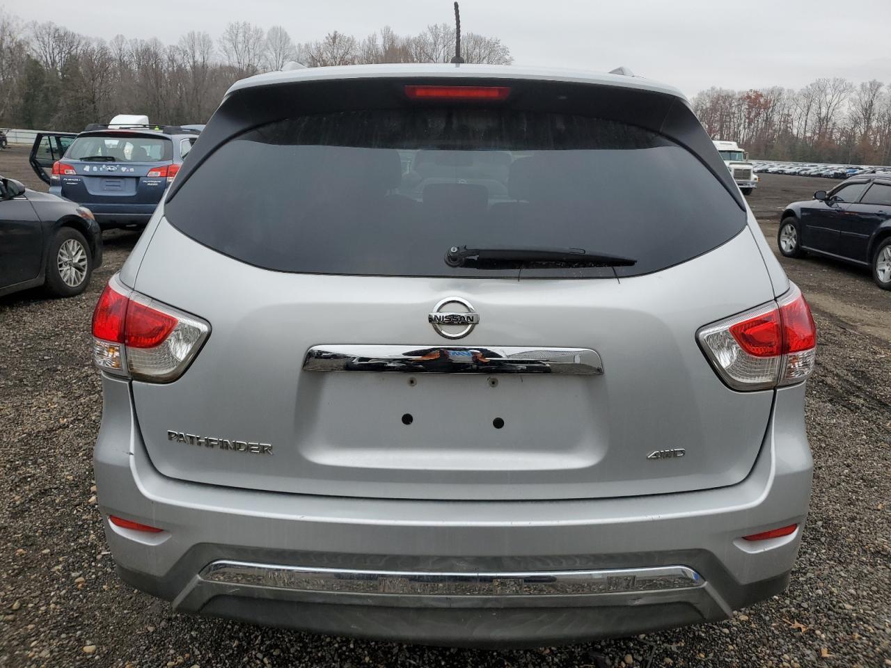 2016 NISSAN PATHFINDER