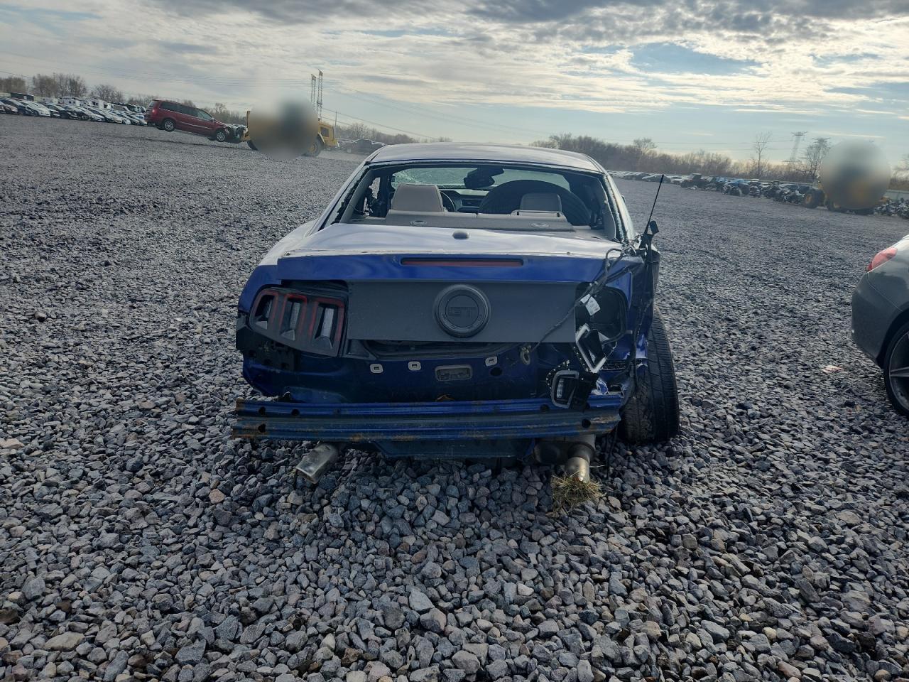 2013 FORD MUSTANG