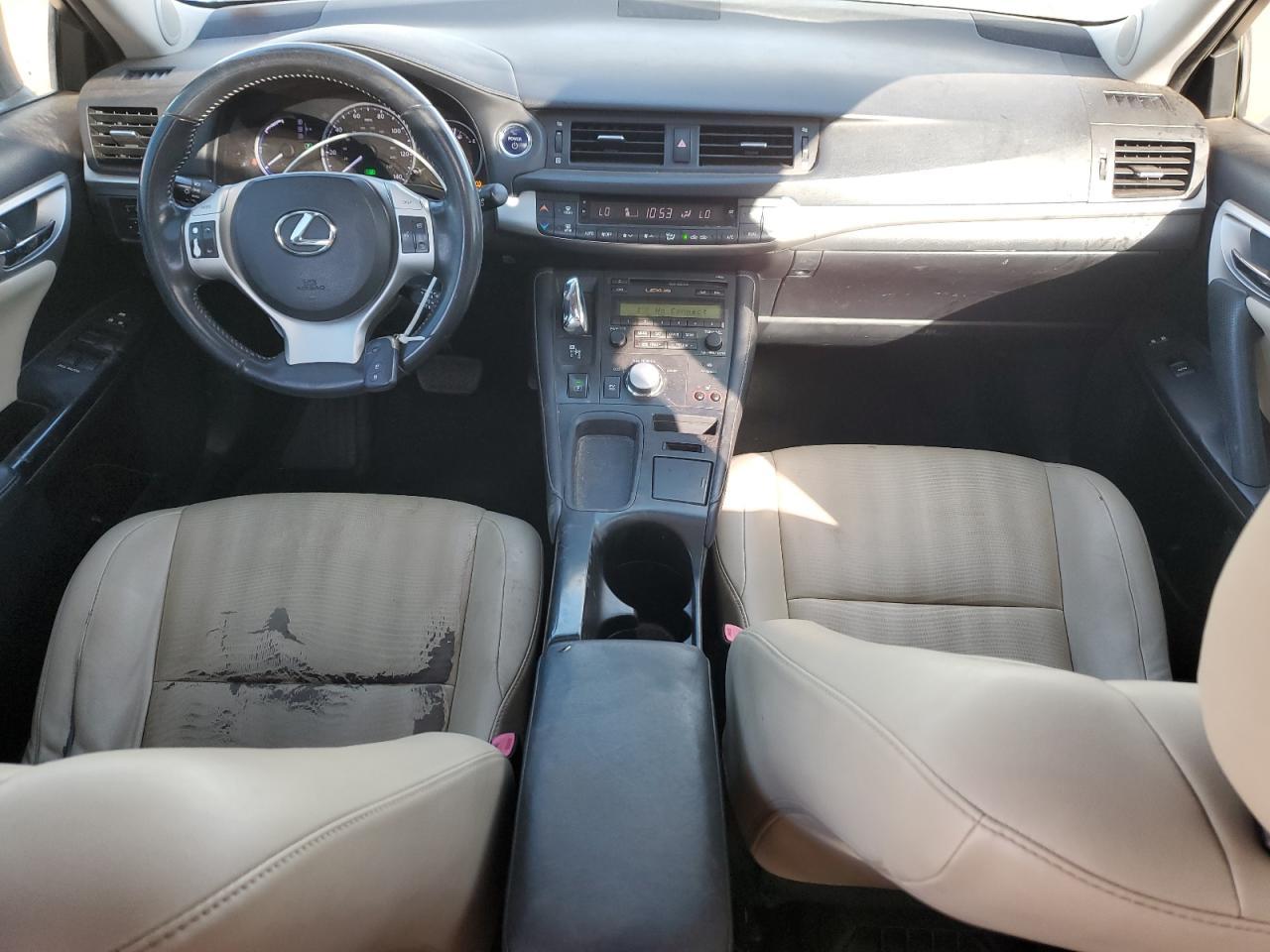 2011 LEXUS CT 200