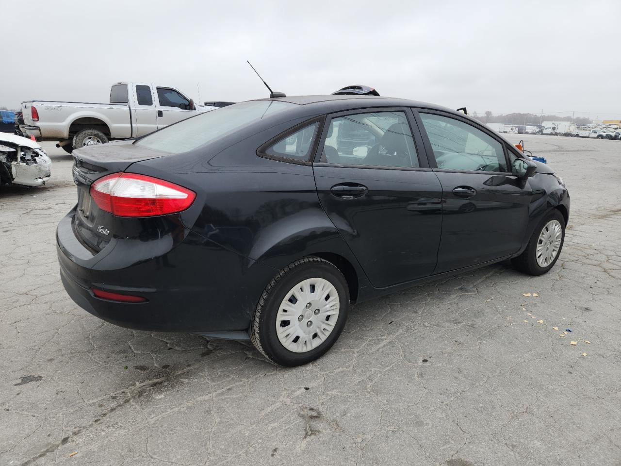 2017 FORD Fiesta