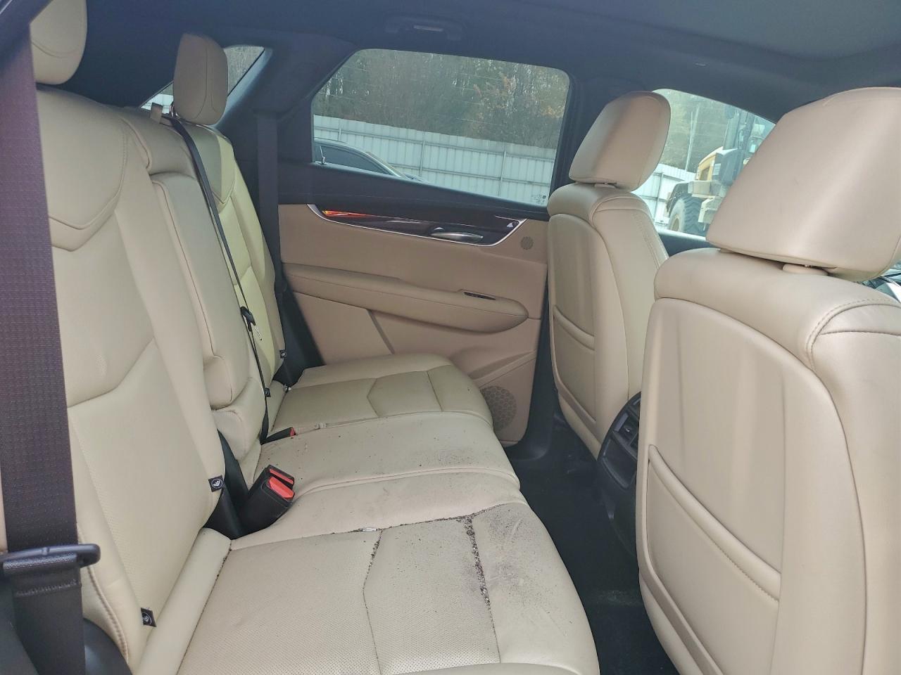 2018 CADILLAC XT5