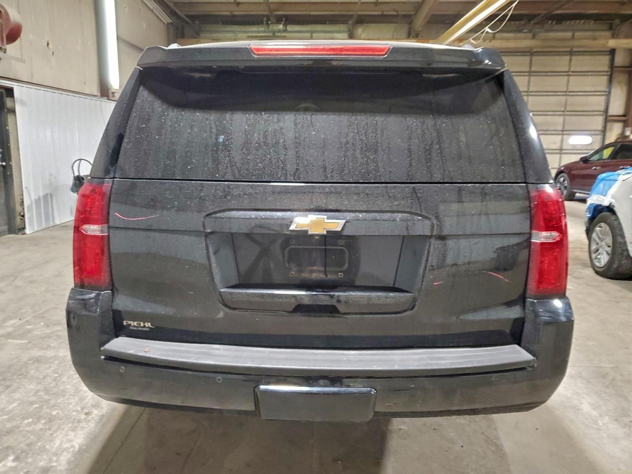 2015 CHEVROLET Suburban