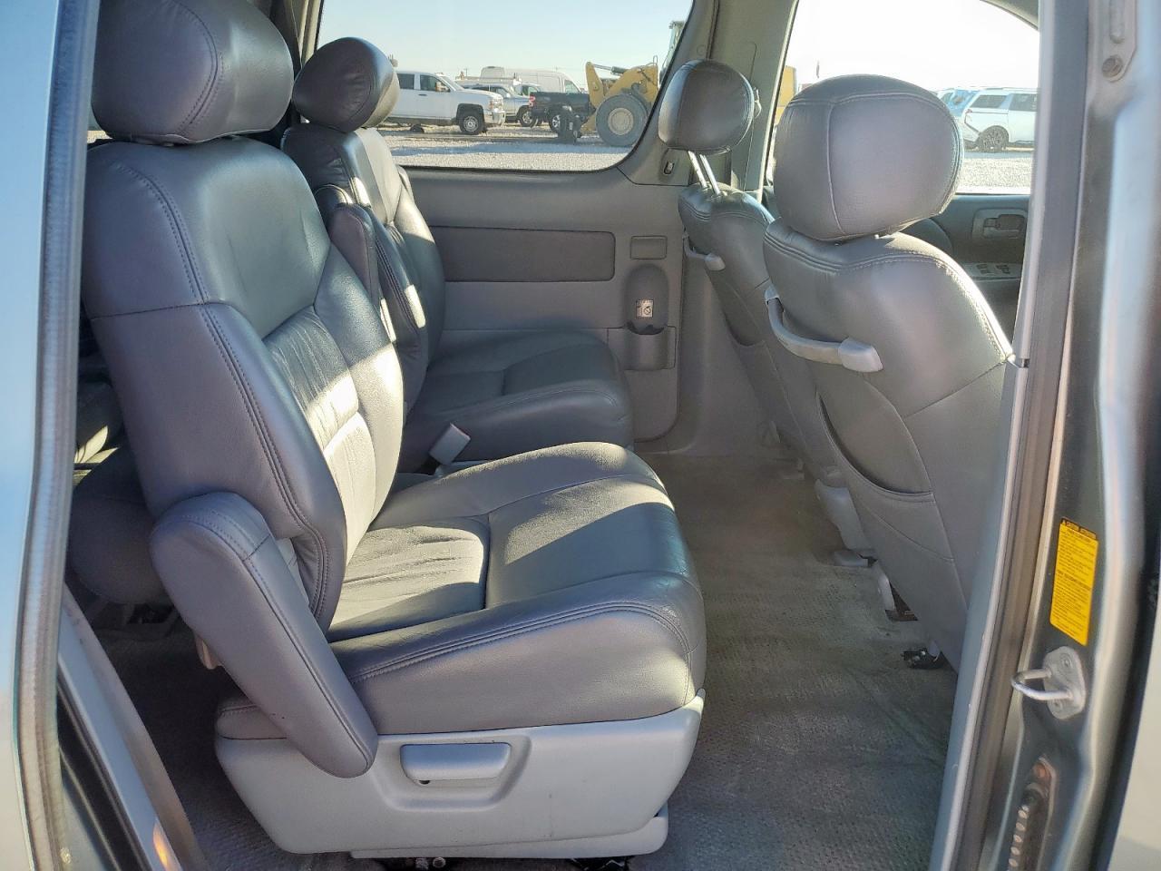 2000 TOYOTA SIENNA