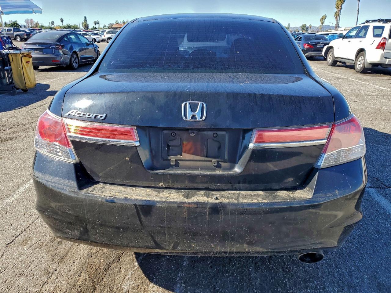 2011 HONDA ACCORD