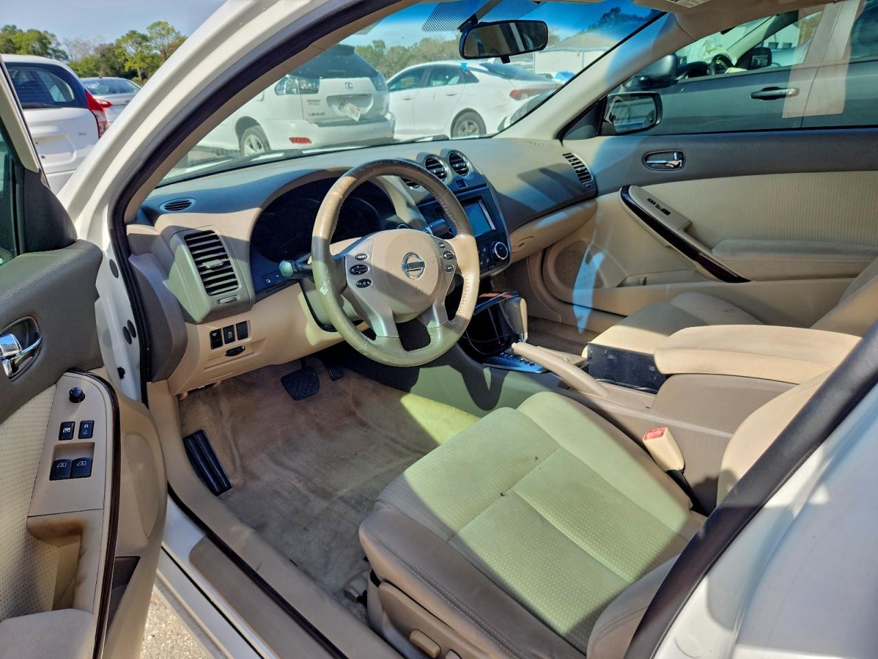 2012 NISSAN ALTIMA