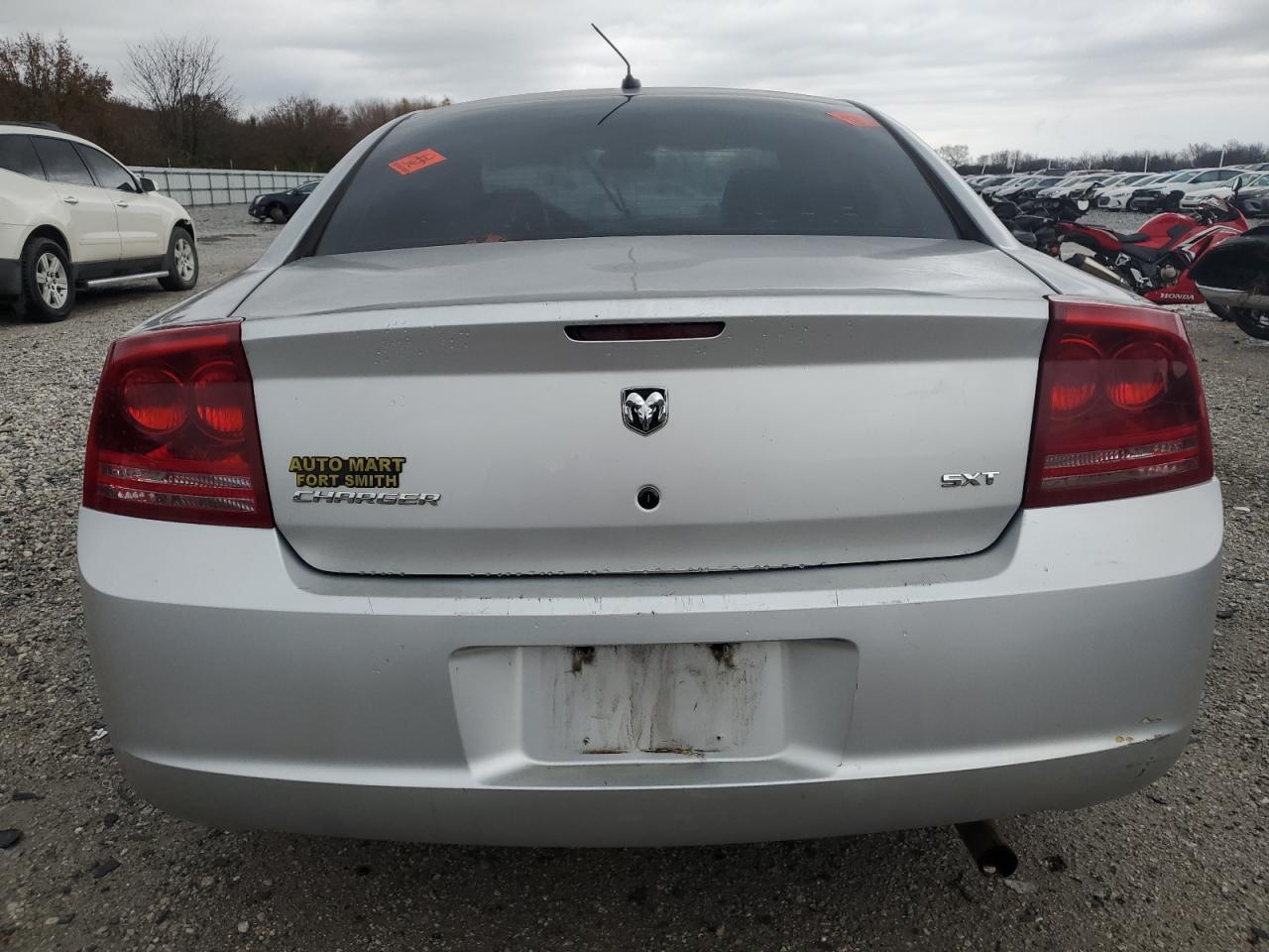 2008 DODGE CHARGER