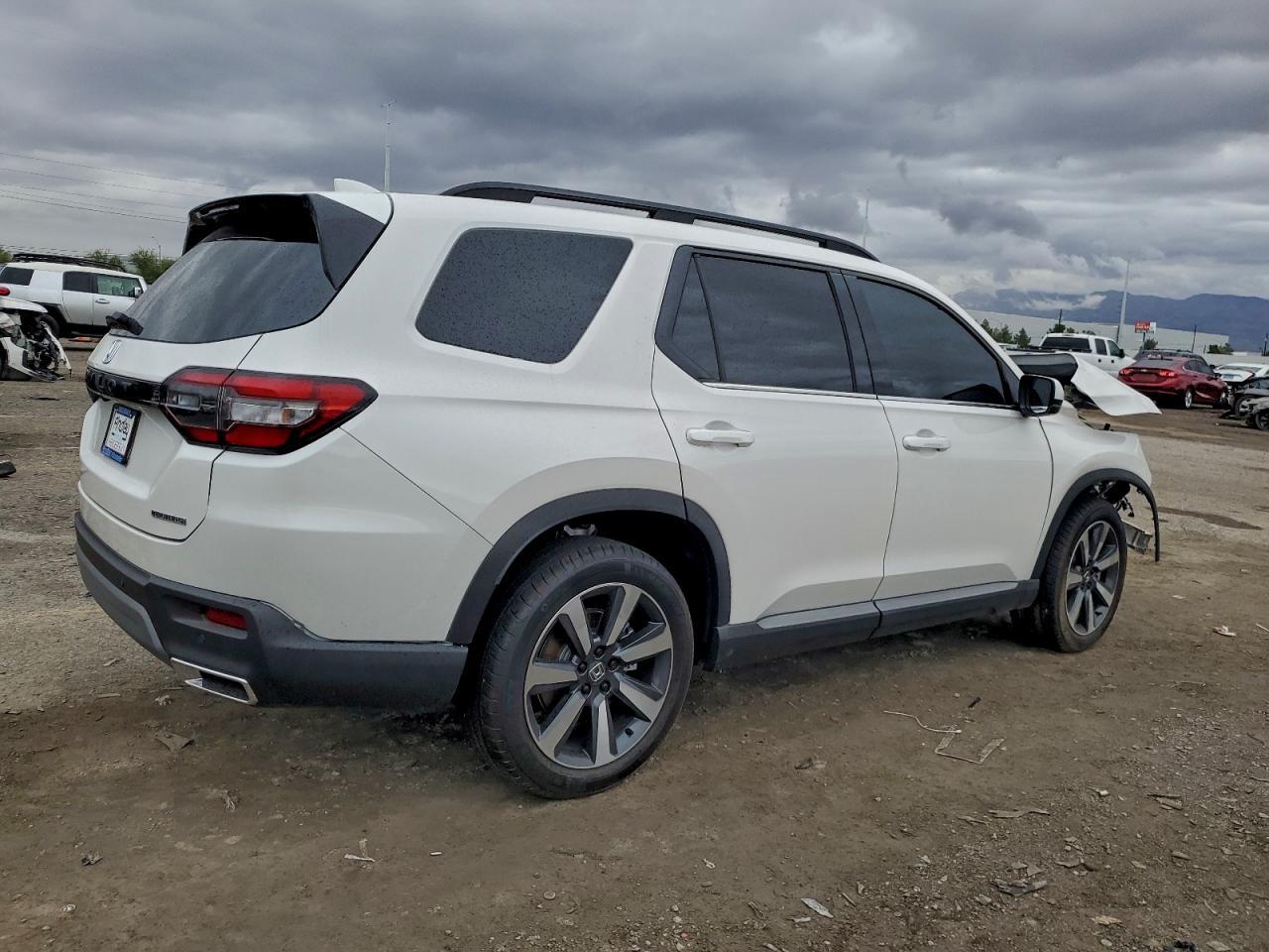 2025 HONDA PILOT