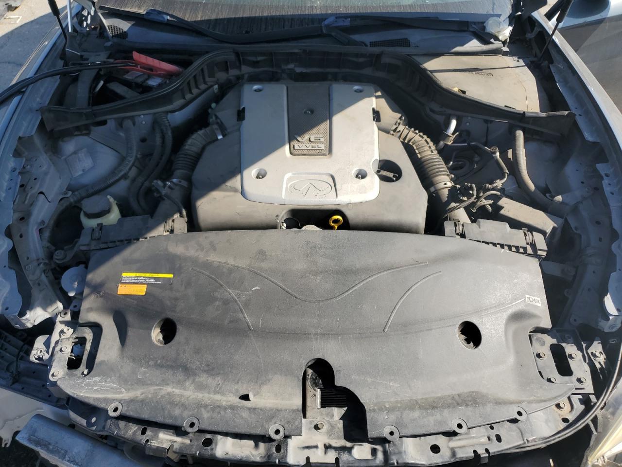 2011 INFINITI M37