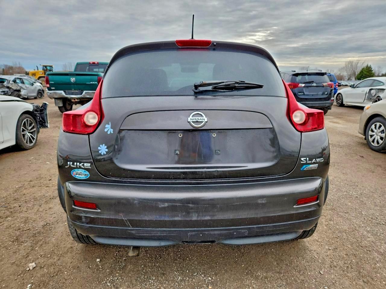 2011 NISSAN Juke