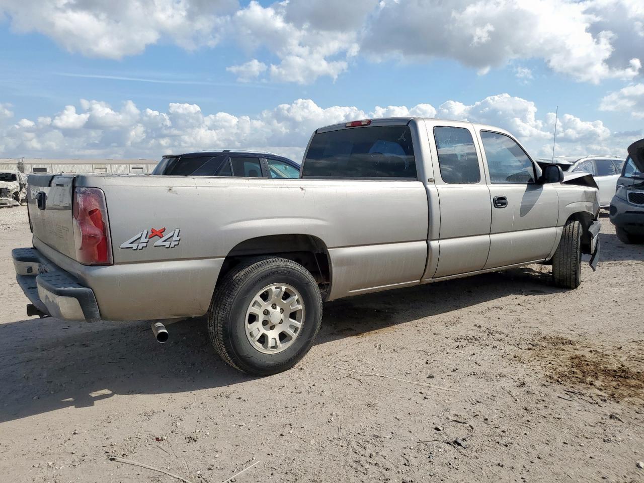 2003 CHEVROLET Silverado