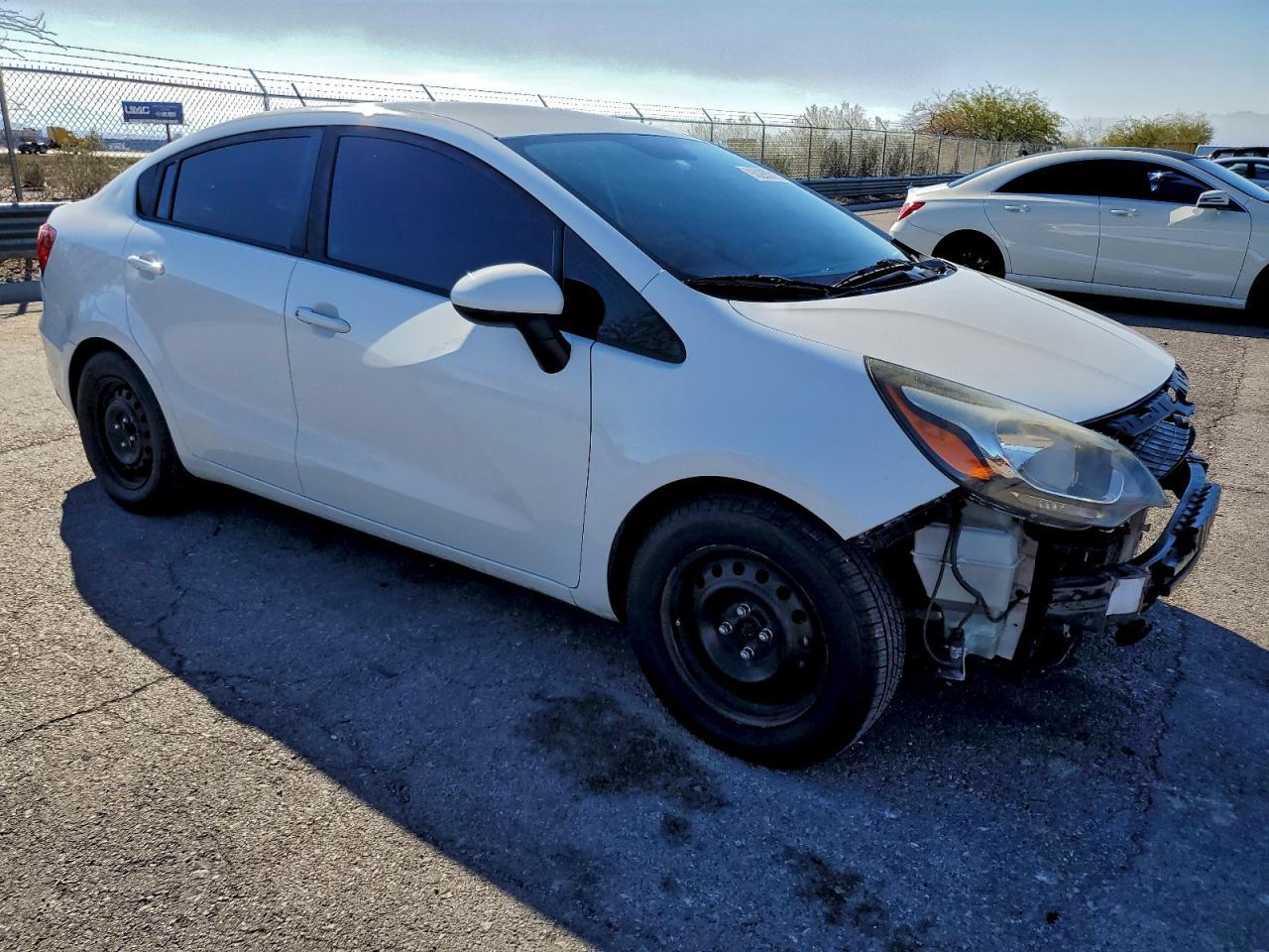 2016 KIA RIO