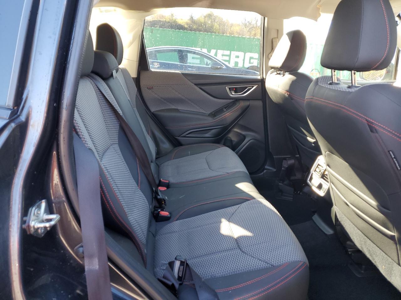 2019 SUBARU FORESTER