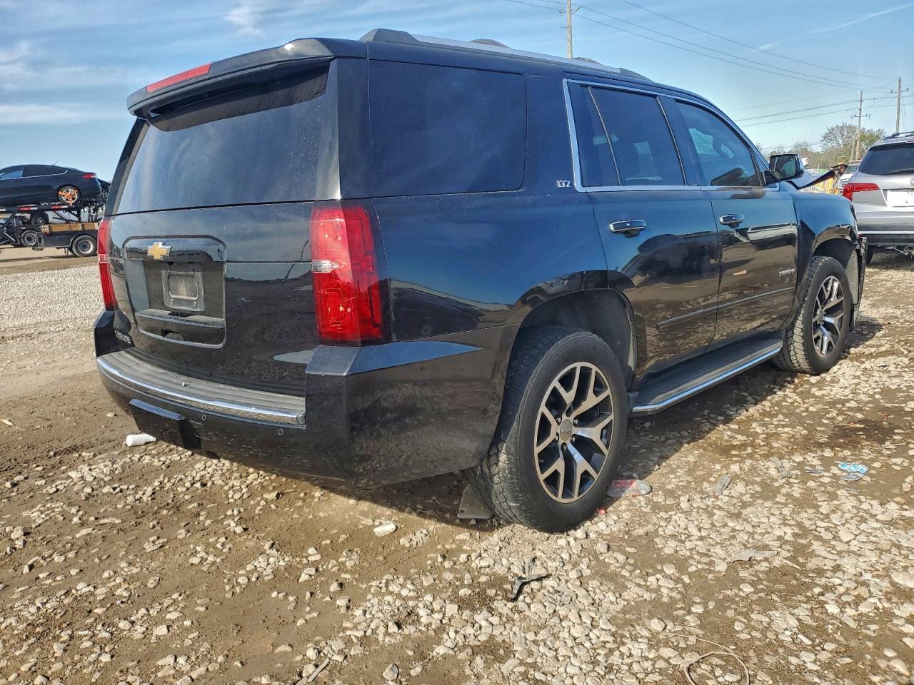 2016 CHEVROLET Tahoe