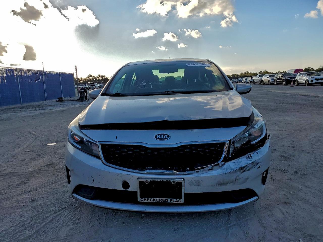 2017 KIA FORTE