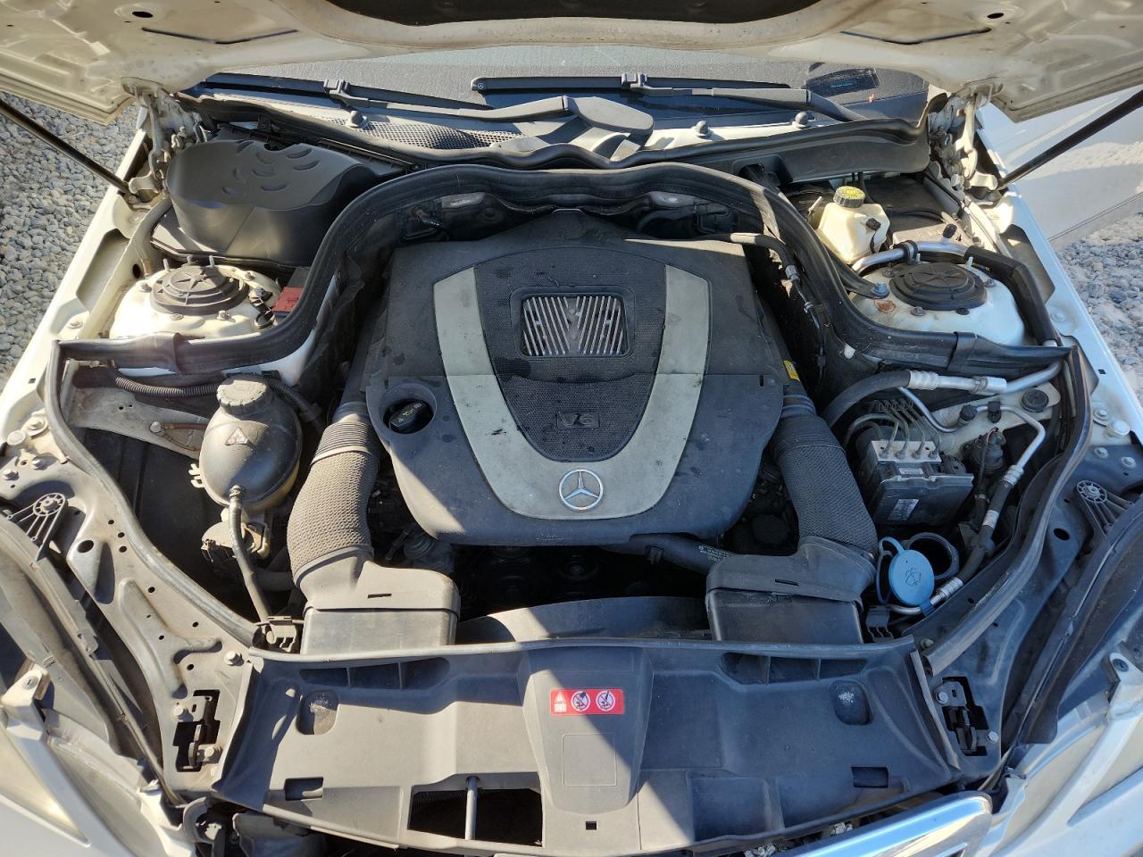 2010 MERCEDES-BENZ E-Class