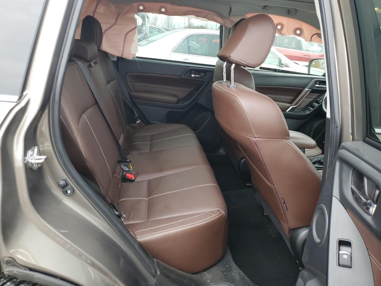 2018 SUBARU FORESTER
