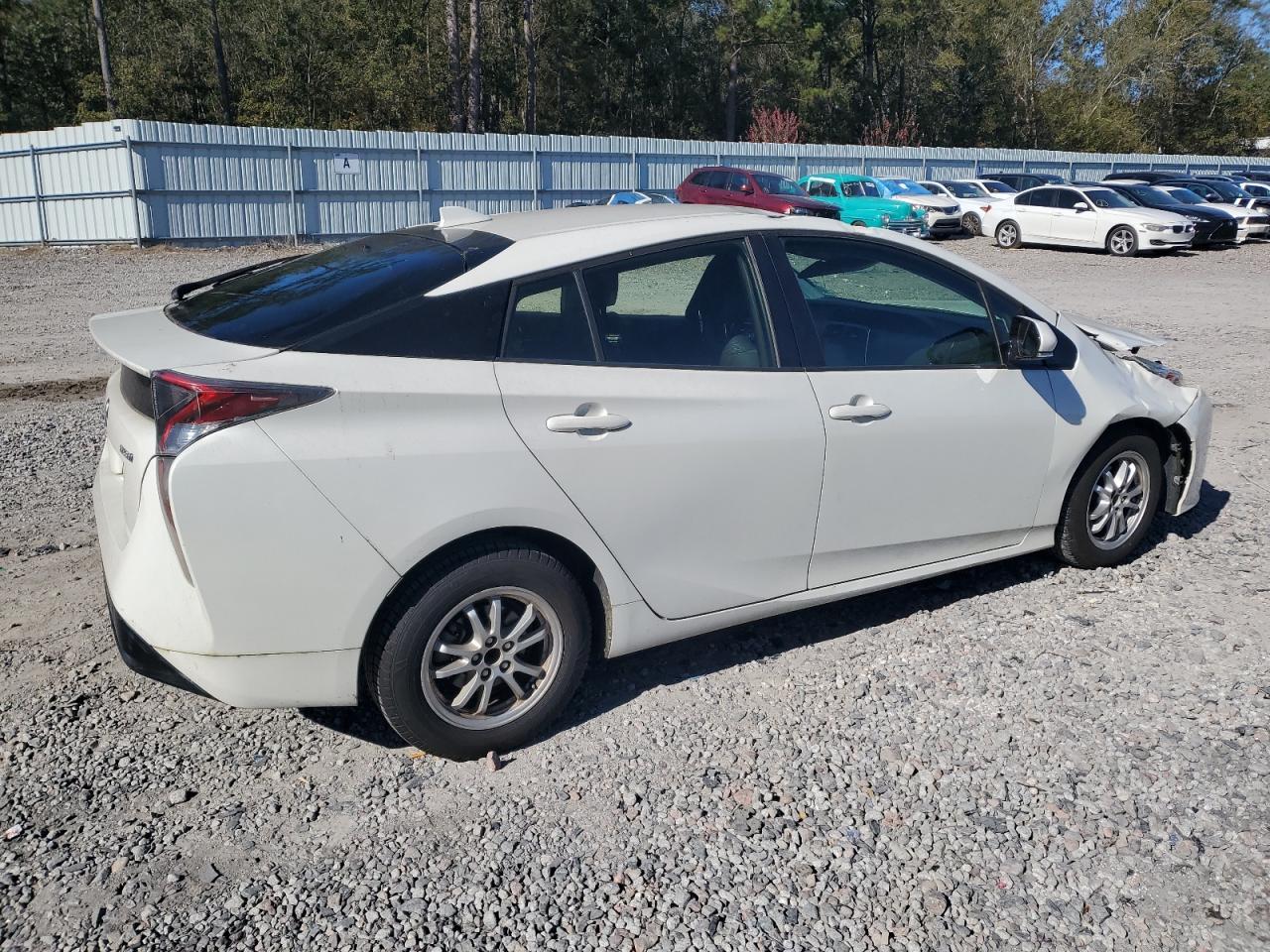 2016 TOYOTA PRIUS