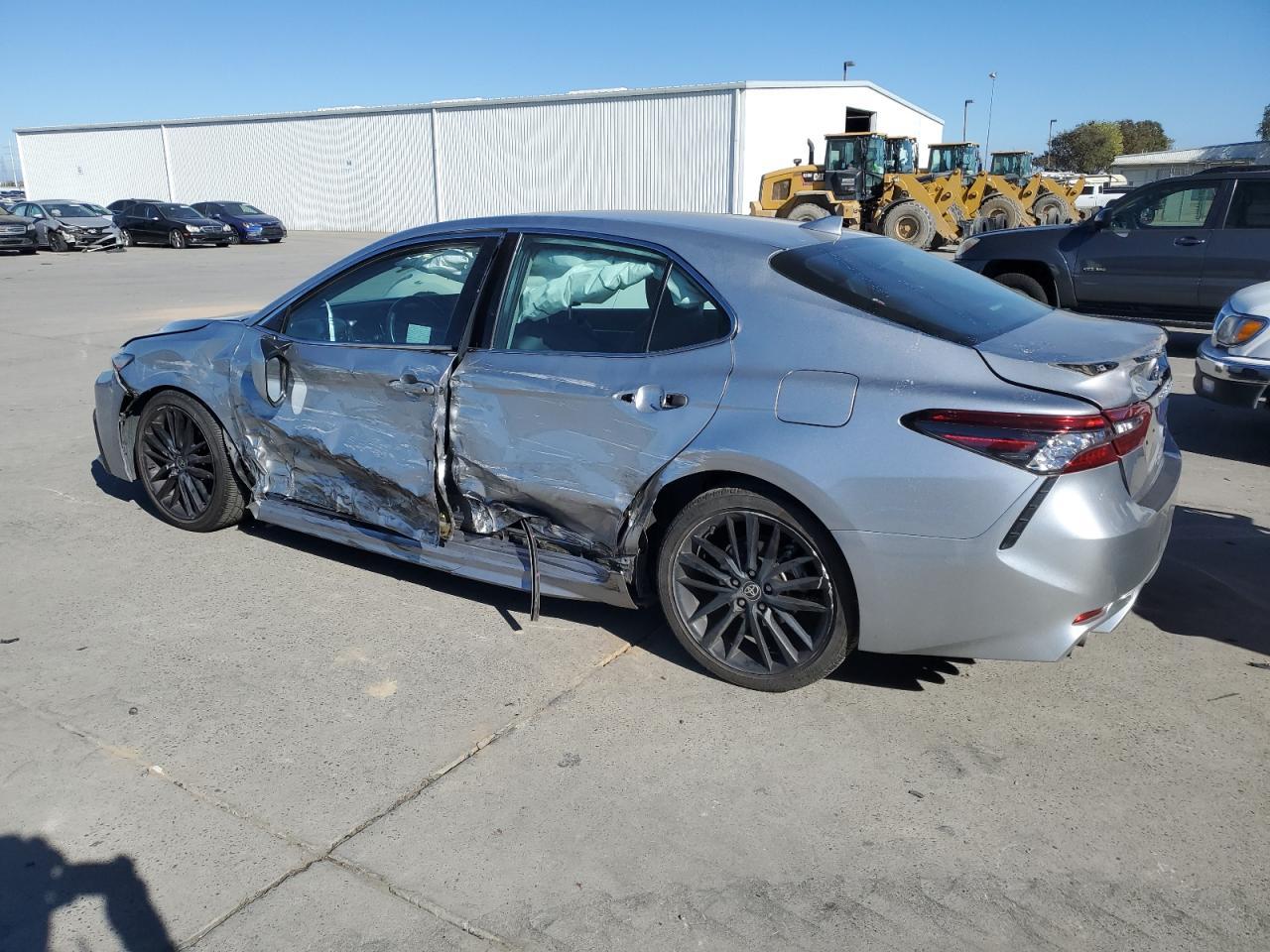 2022 TOYOTA CAMRY