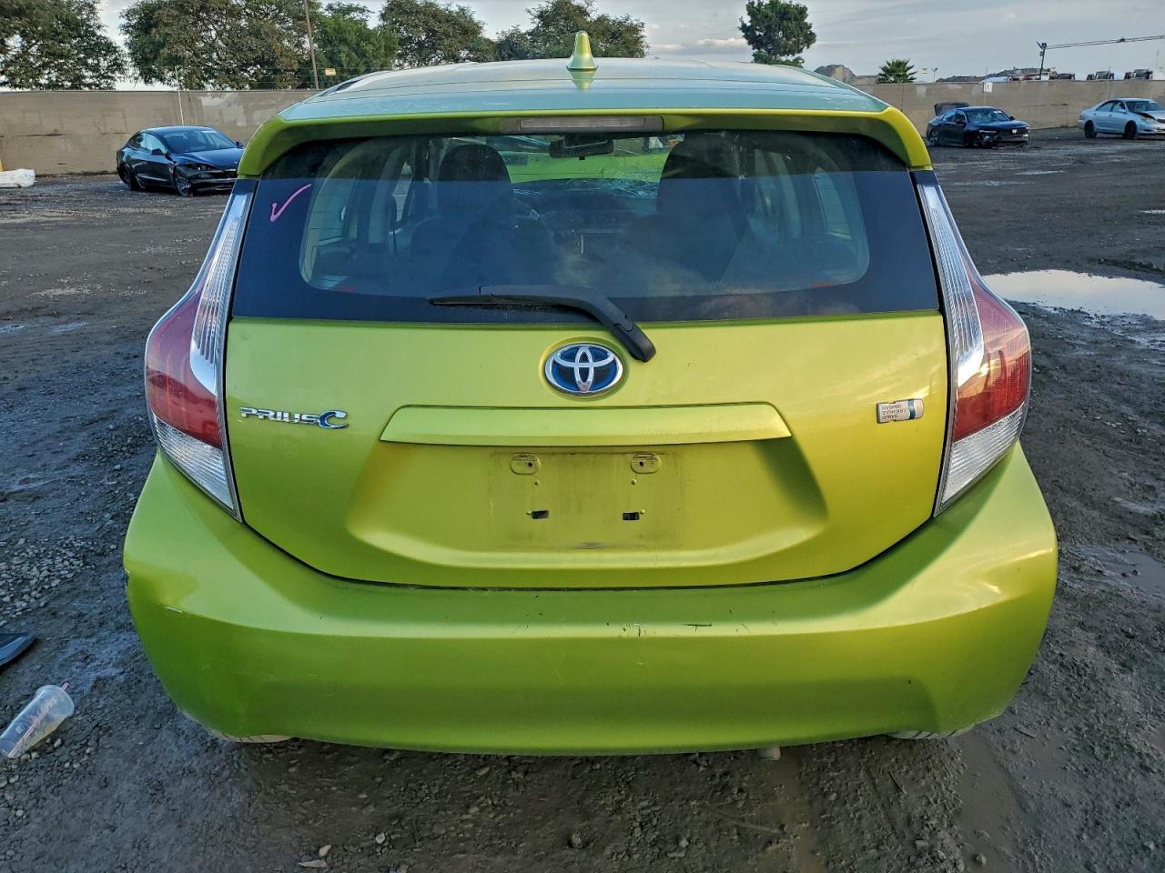 2015 TOYOTA Prius c