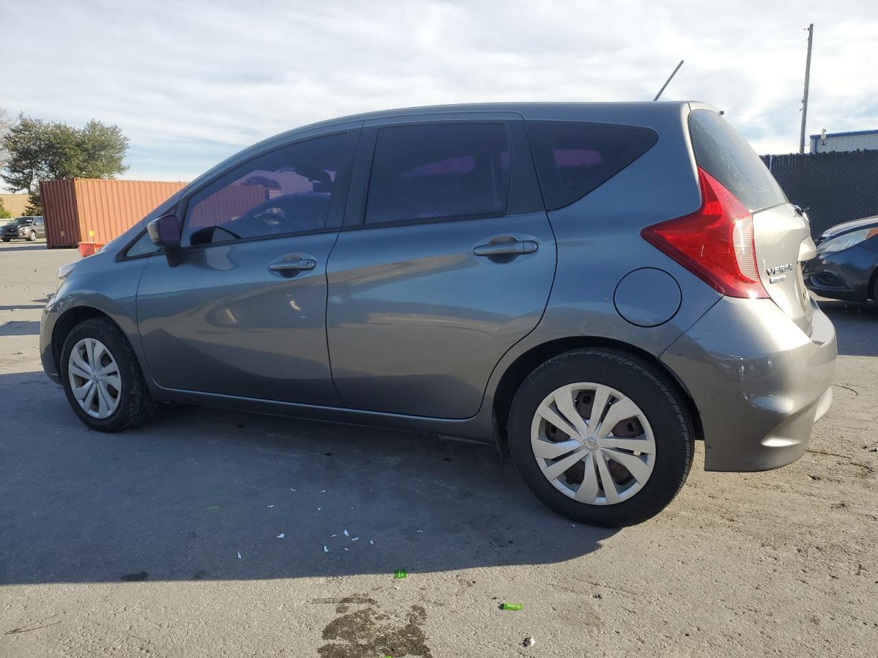 2017 NISSAN Versa Note