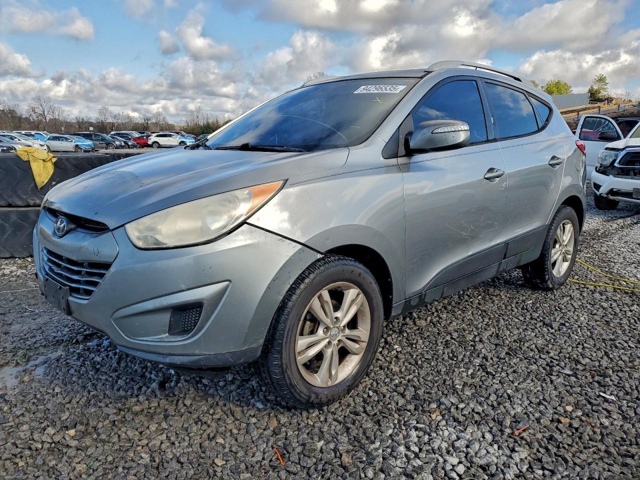 2010 HYUNDAI TUCSON