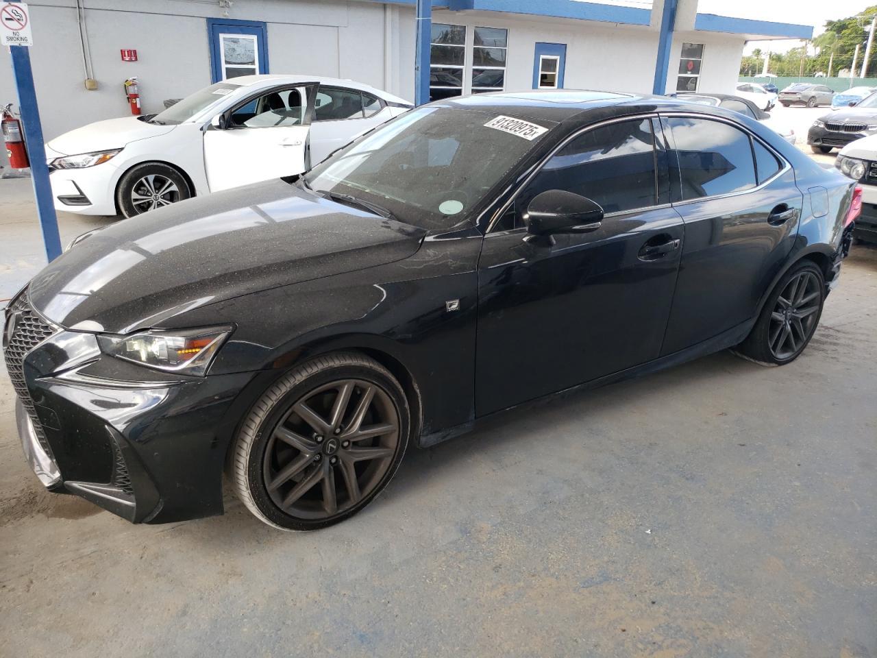 2018 LEXUS IS 300