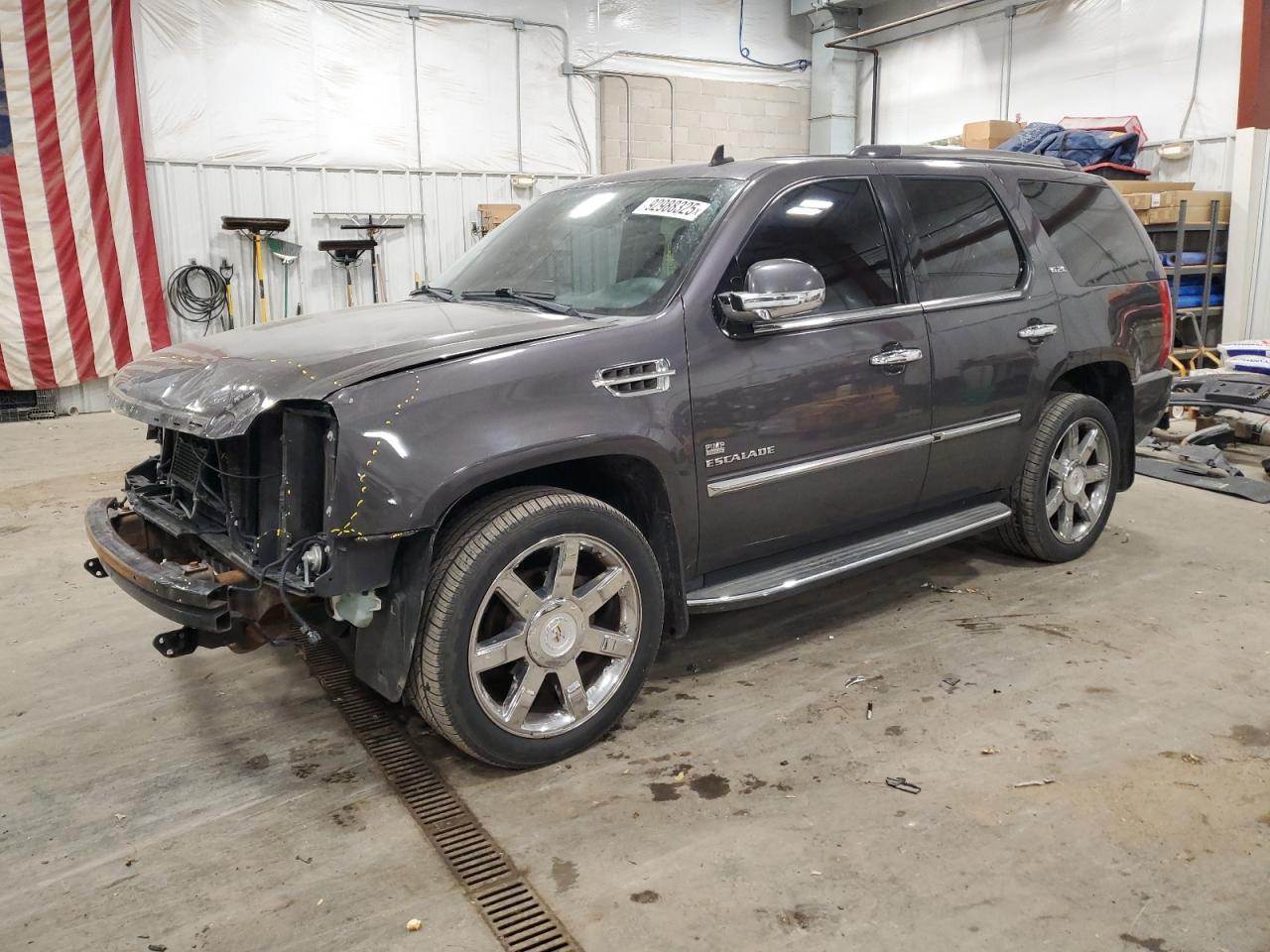 2011 CADILLAC ESCALADE