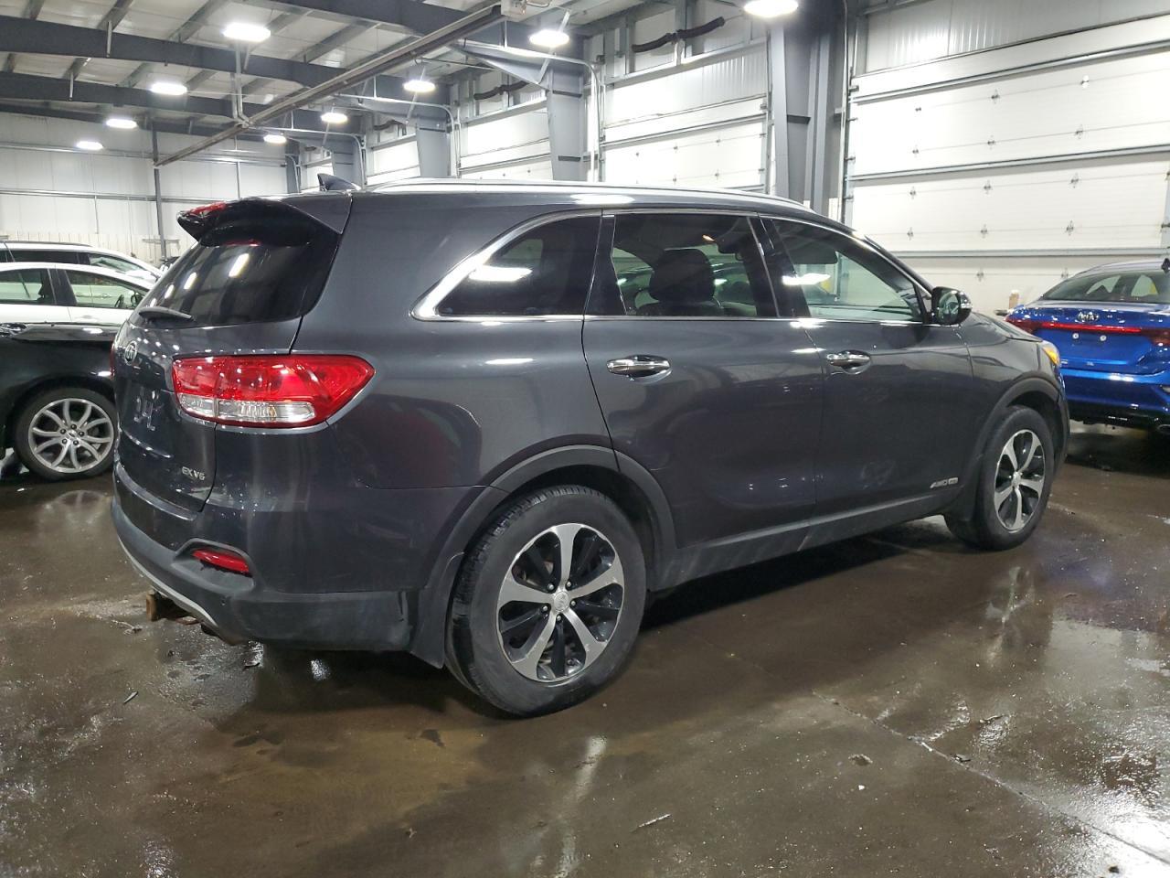 2016 KIA SORENTO