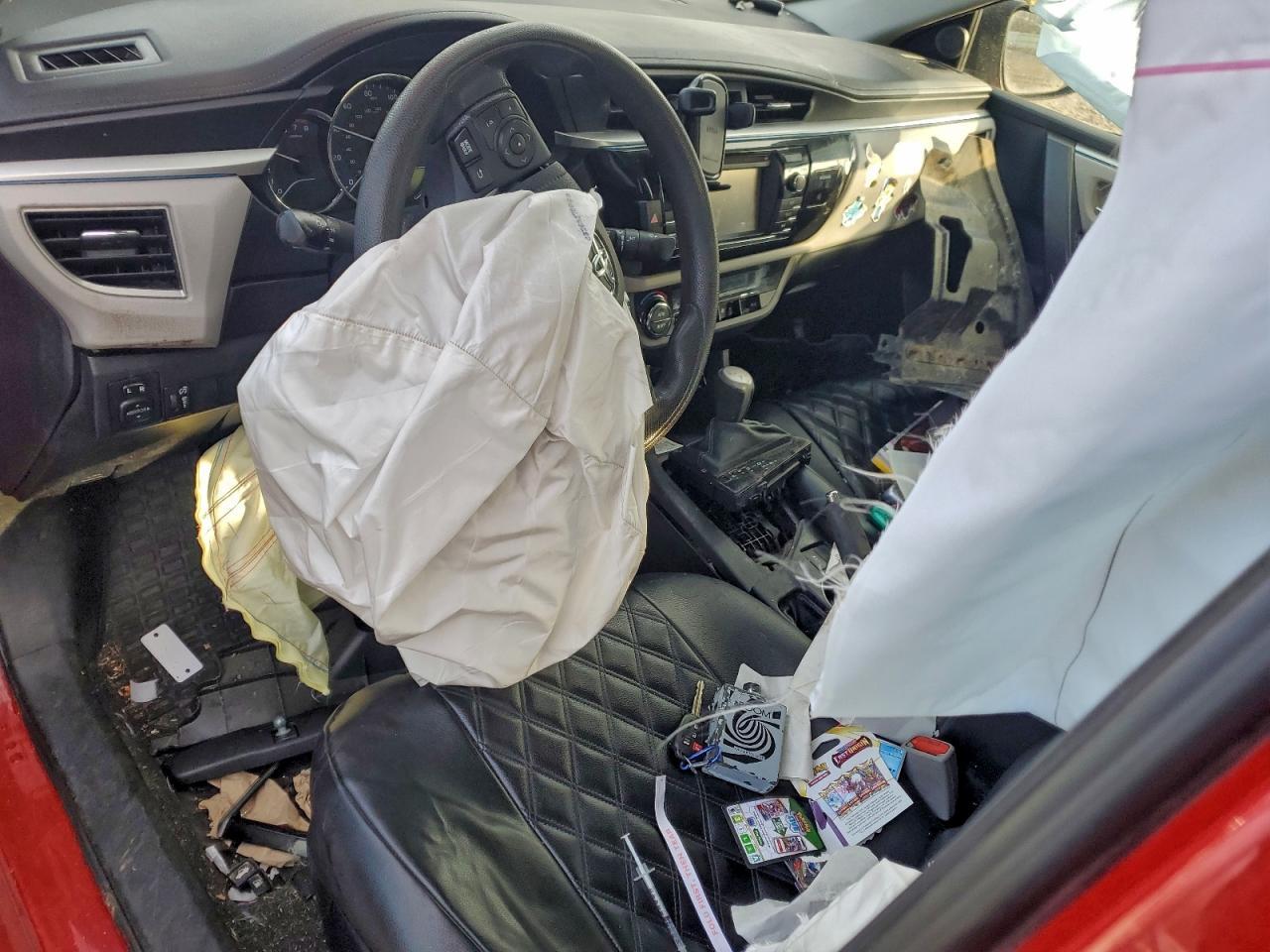 2015 TOYOTA COROLLA