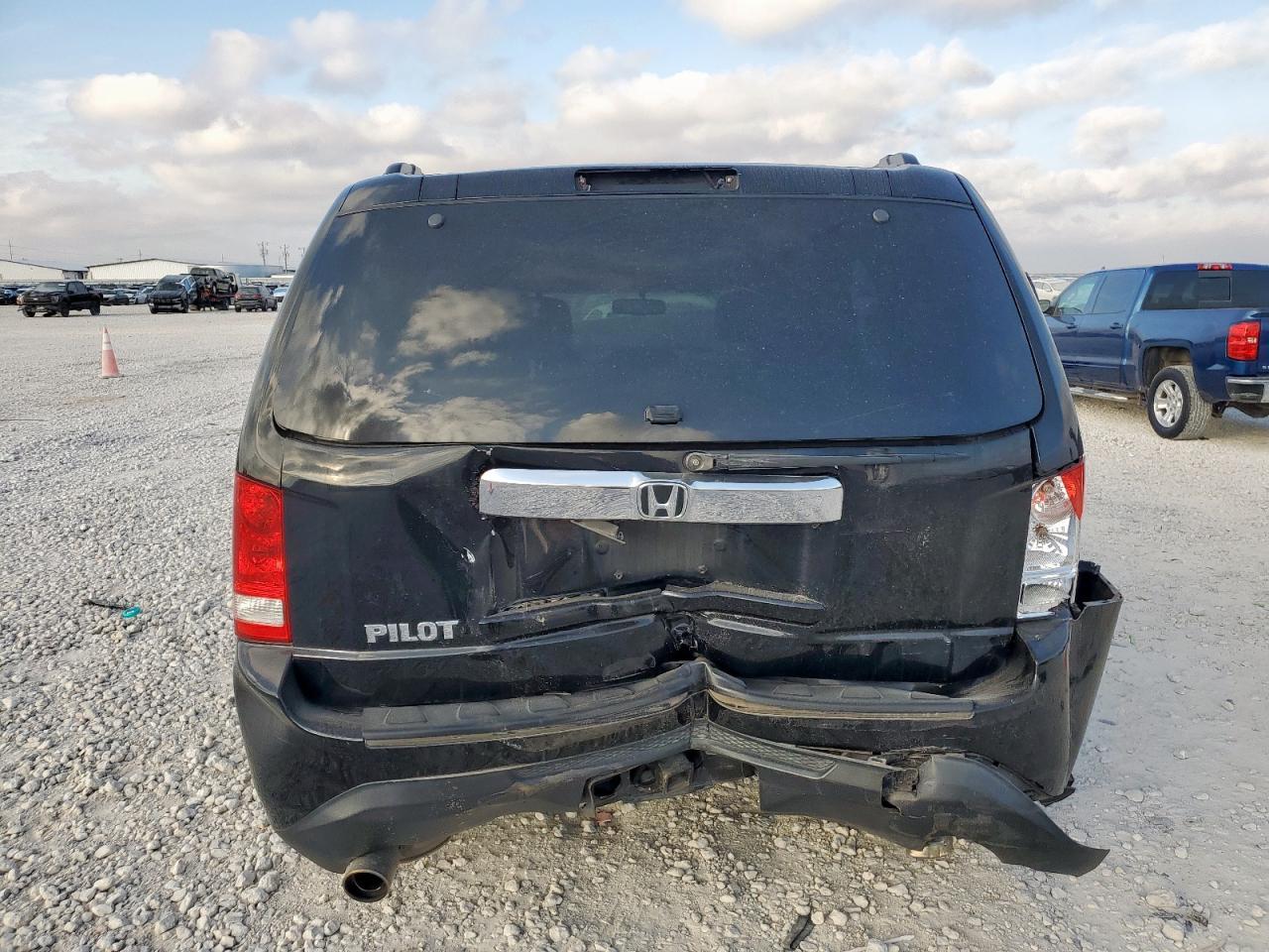 2015 HONDA PILOT